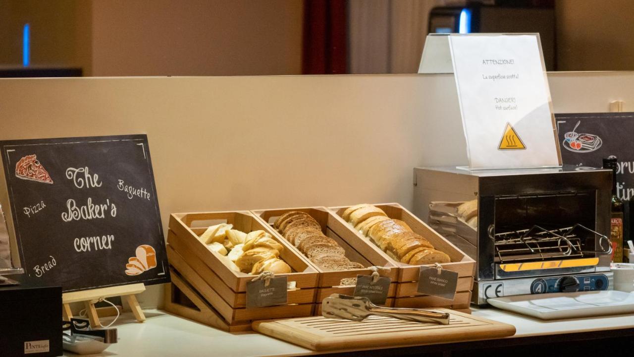 Cavallo Hotel 皮亚韦河畔诺文塔 外观 照片