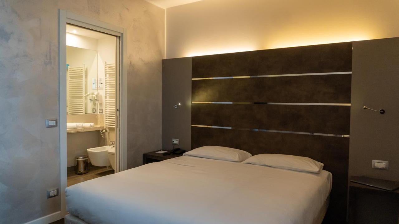 Cavallo Hotel 皮亚韦河畔诺文塔 外观 照片