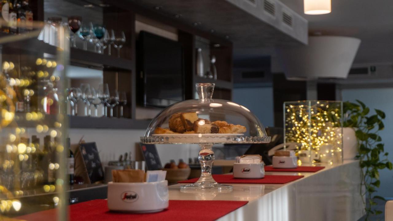 Cavallo Hotel 皮亚韦河畔诺文塔 外观 照片